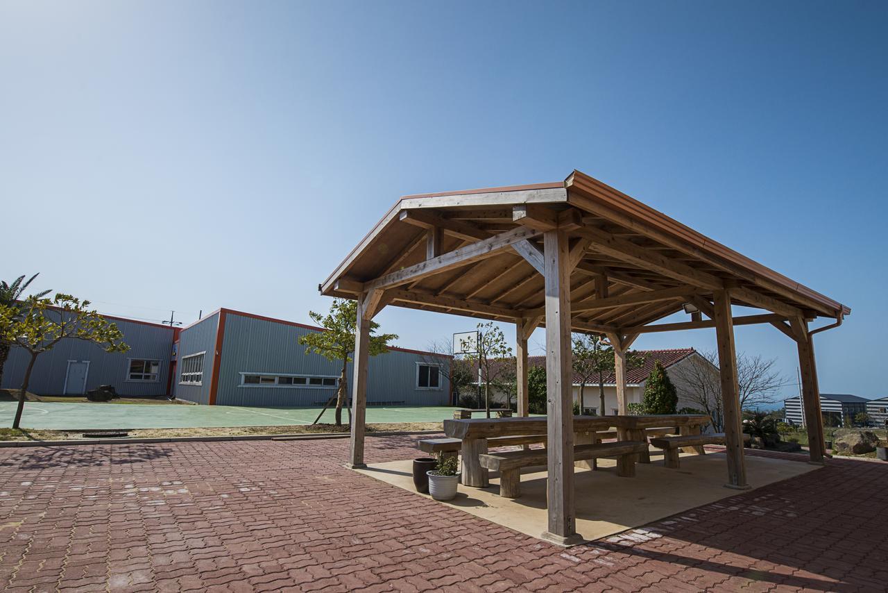 Jeju Youth Hostel Eksteriør billede