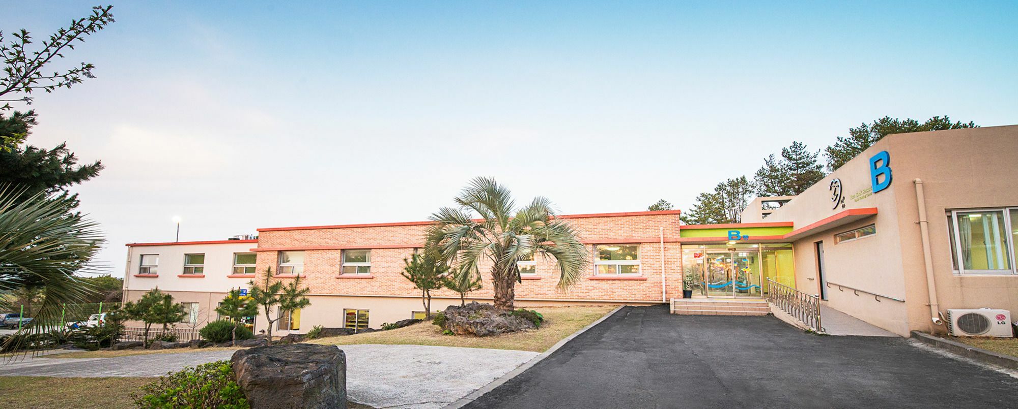 Jeju Youth Hostel Eksteriør billede